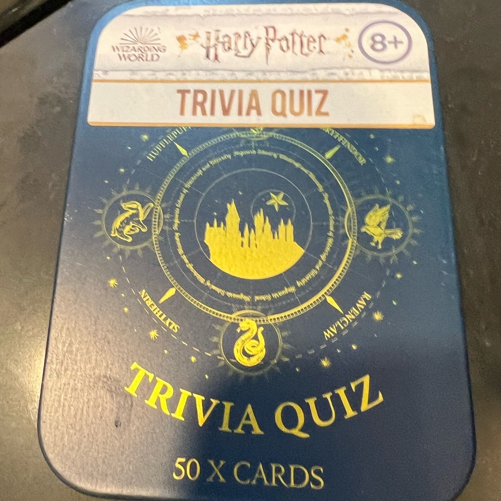 NWOT Harry Potter trivia quiz card game 50 cards